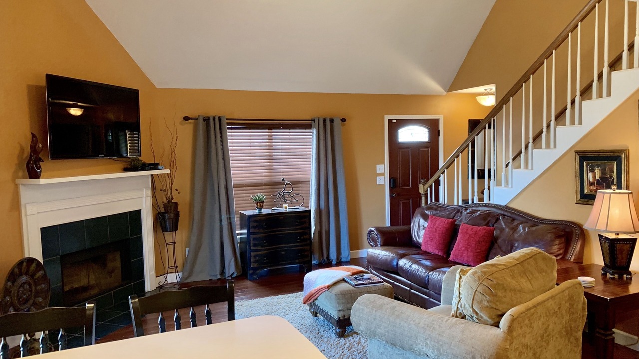 Photo of Livingroom in Flowood