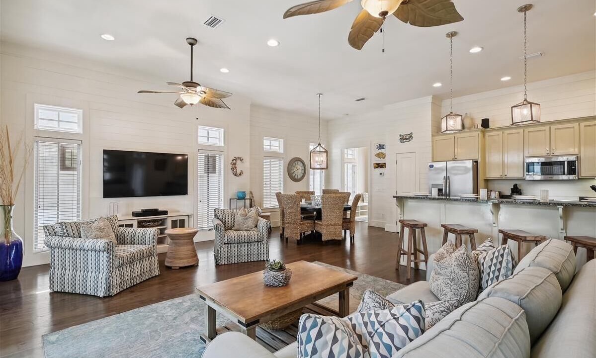 Photo of Bedroom in Rosemary Beach