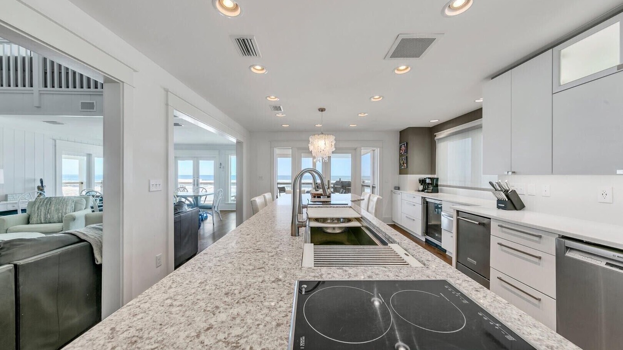 Photo of Kitchen in Gulf Trace
