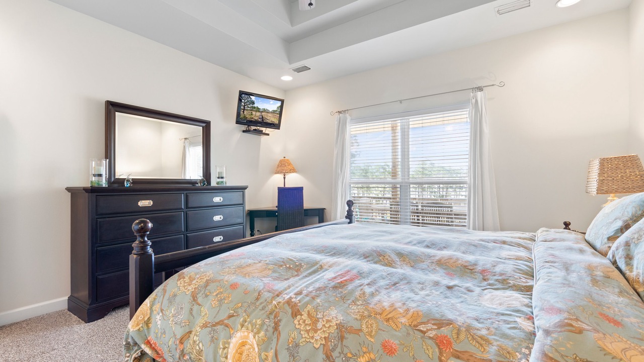 Photo of Bedroom in Dauphin Island