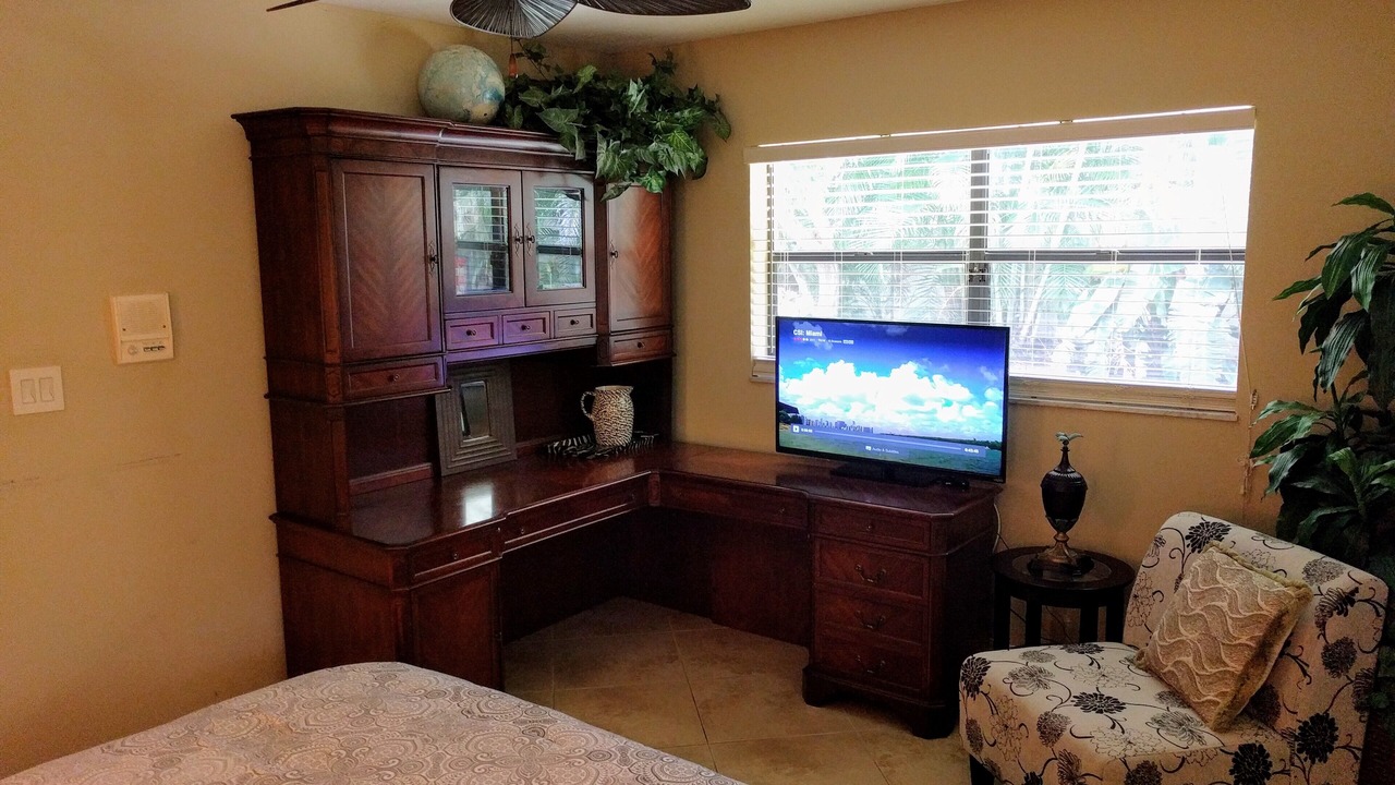 Photo of Bedroom in Deerfield Beach