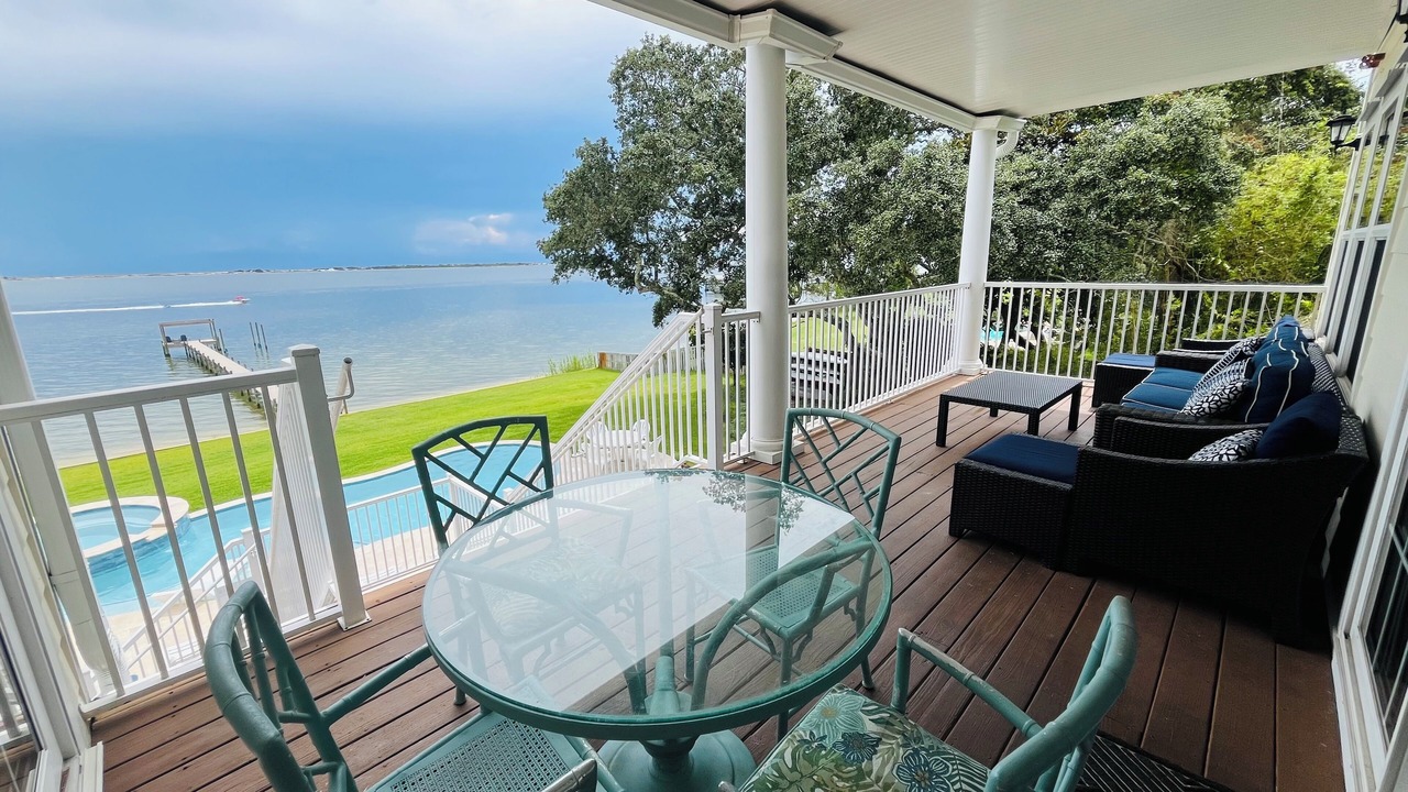 Photo of Patio Balcony in Wynnehaven Beach