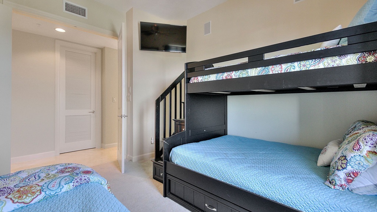 Photo of Bedroom in Long Beach