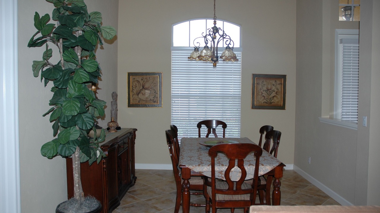 Photo of Bedroom in Willoughby Acres