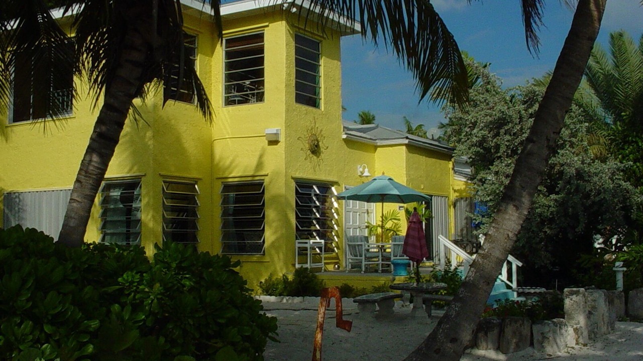 Photo of Outdoor in Uptown - Upper Duval