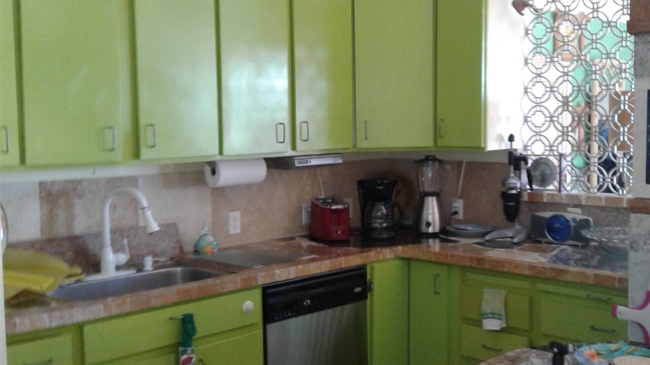 Photo of Kitchen in Uptown - Upper Duval