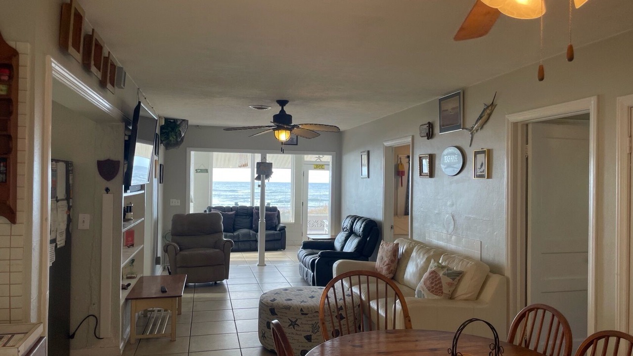 Photo of Bedroom in Bahama Beach