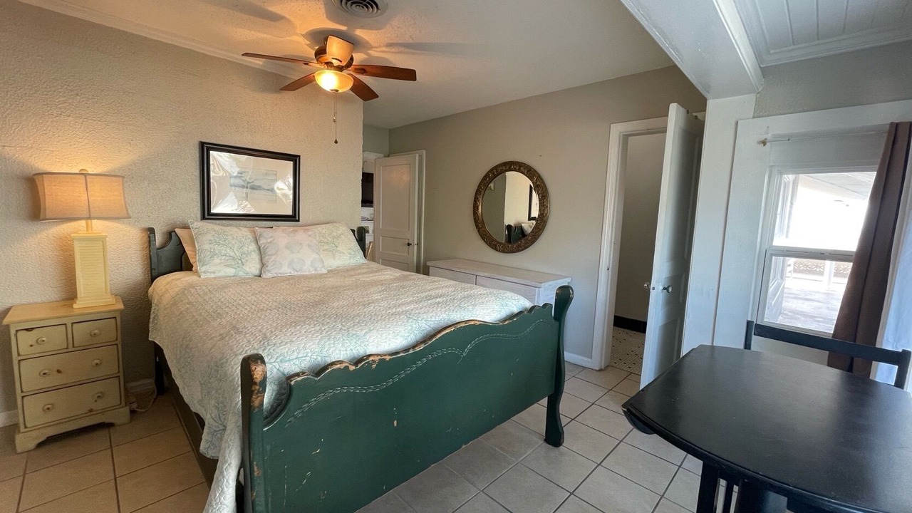 Photo of Bedroom in Bahama Beach