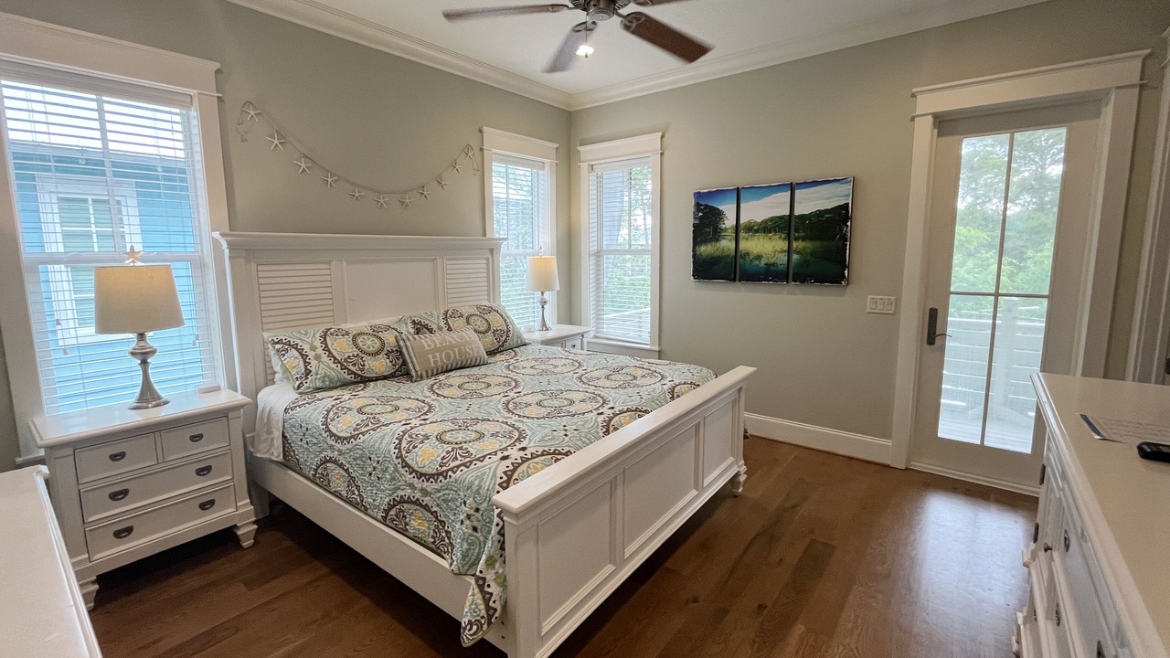 Photo of Bedroom in Santa Rosa Beach