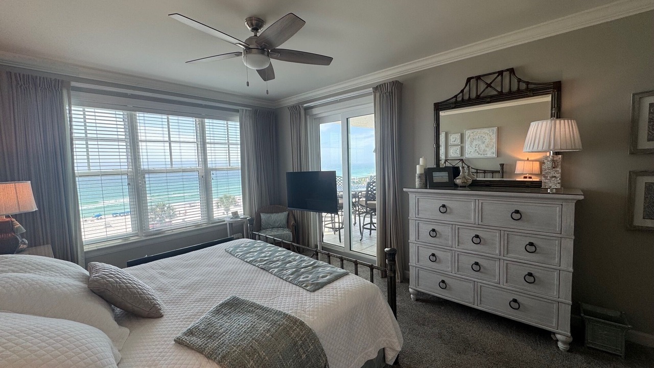 Photo of Patio Balcony in Silver Sands Beach