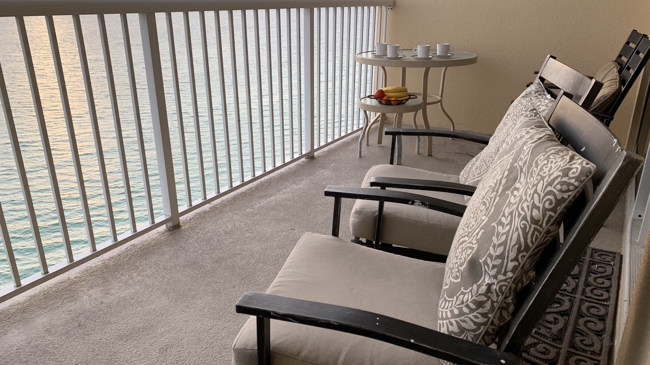Photo of Patio Balcony in Long Beach