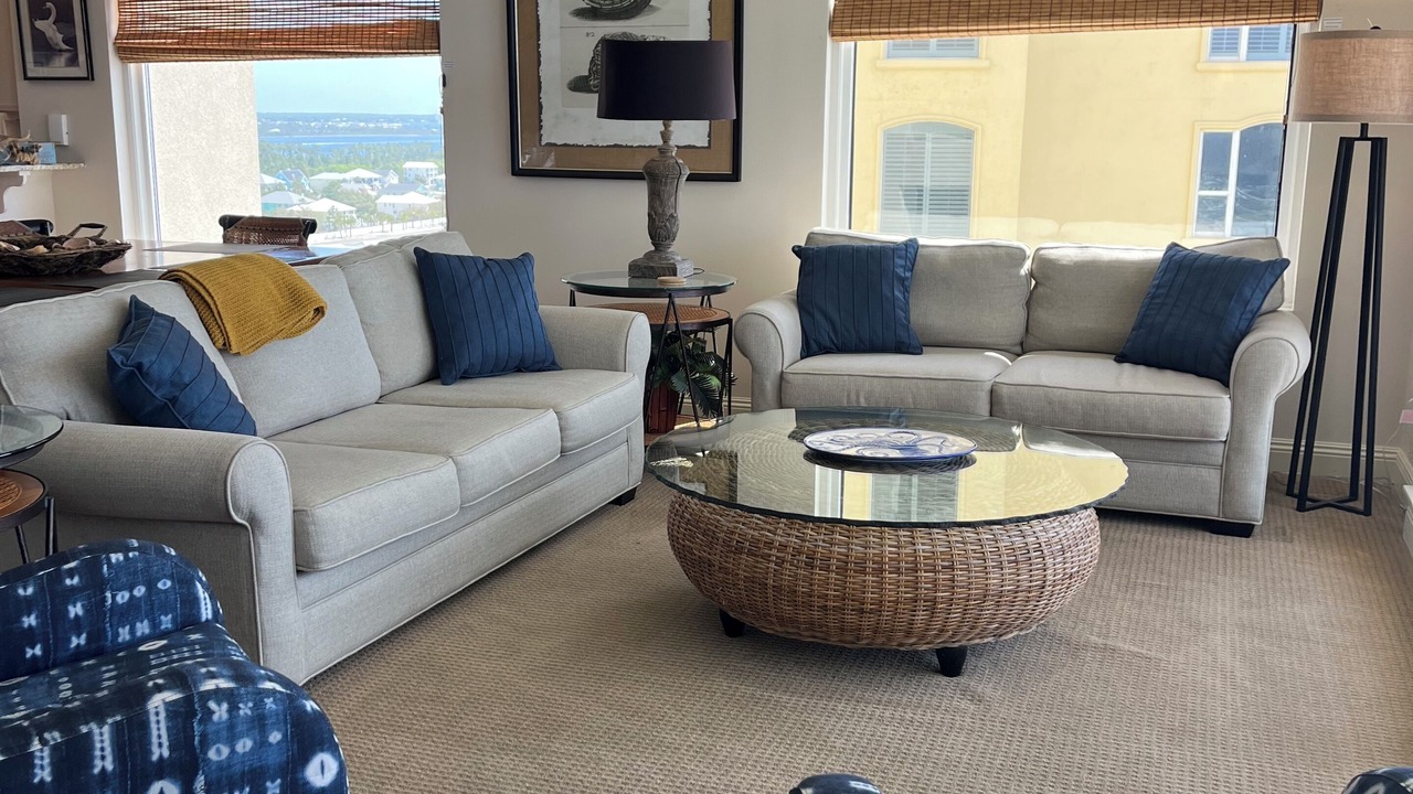 Photo of Livingroom in Ono Island