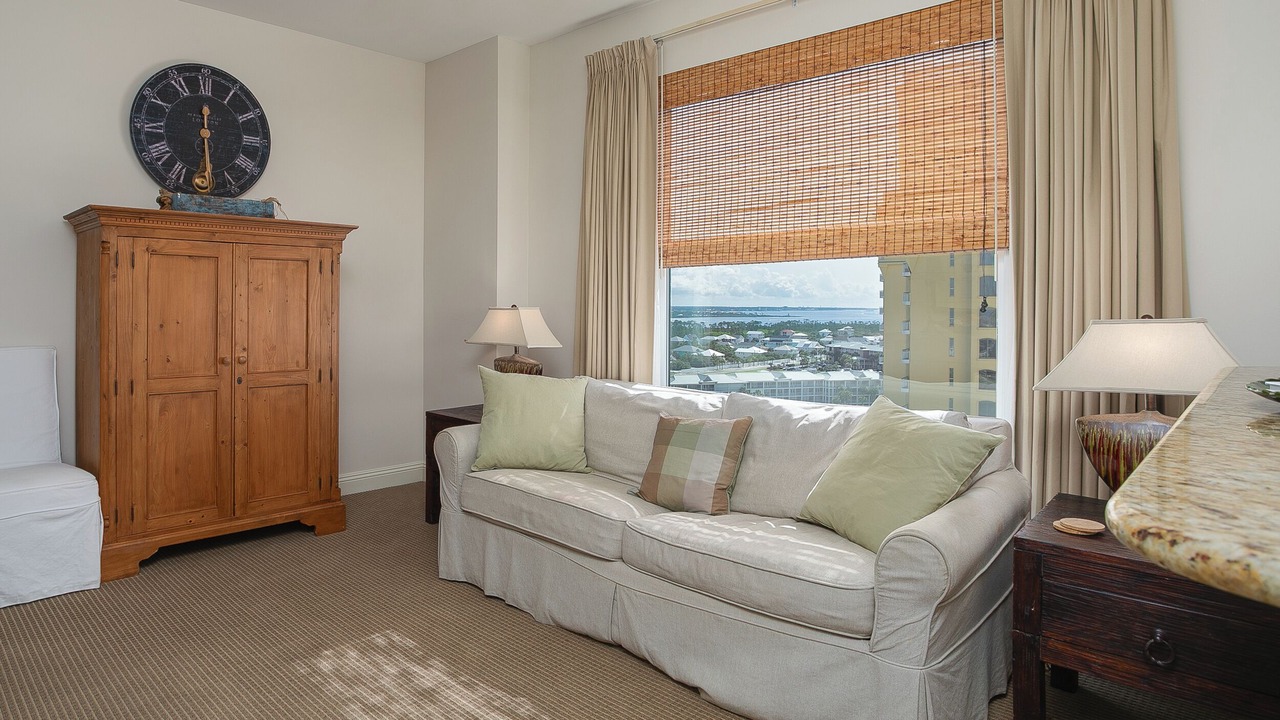 Photo of Livingroom in Ono Island