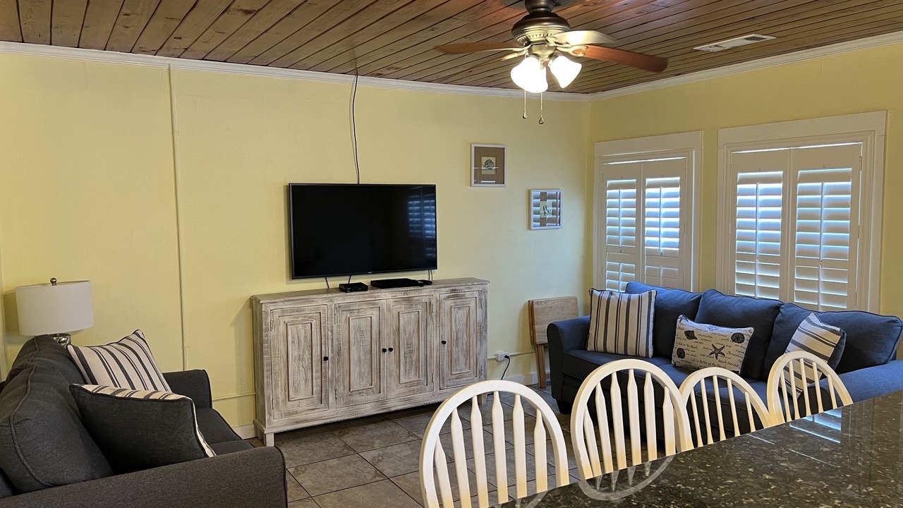 Photo of Bedroom in Laguna Beach Estates