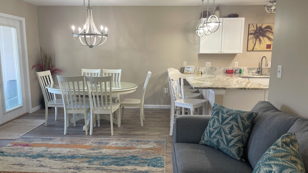 Photo of Livingroom in Gulf Place