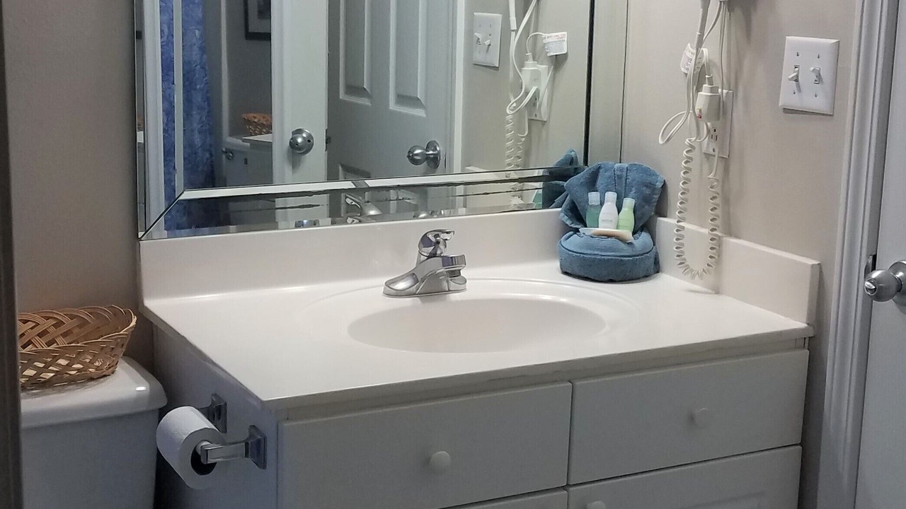 Photo of Bathroom in Gulf Place