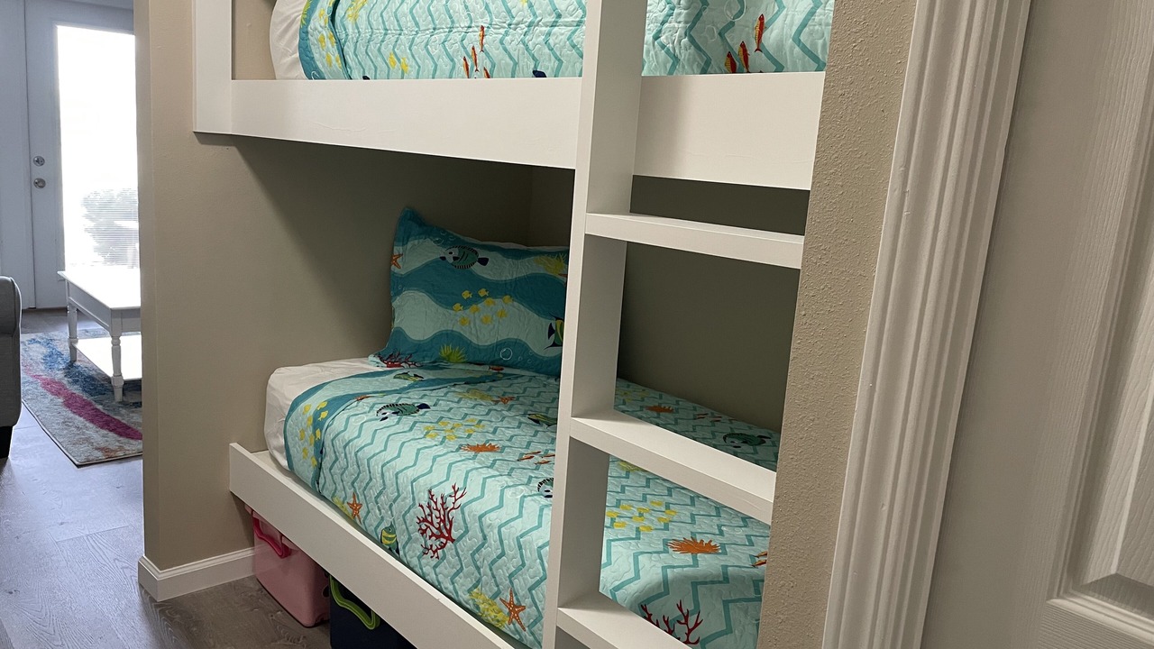 Photo of Bedroom in Gulf Place