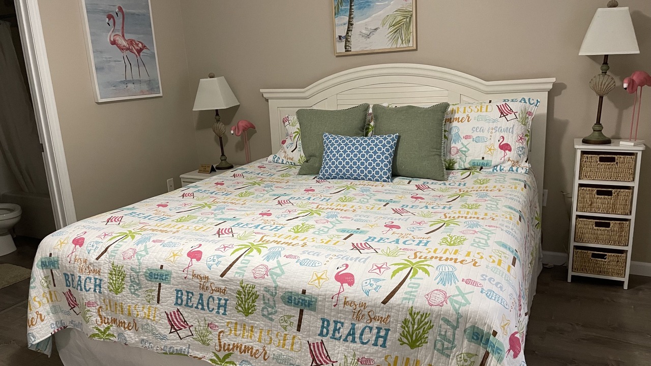 Photo of Bedroom in Gulf Place