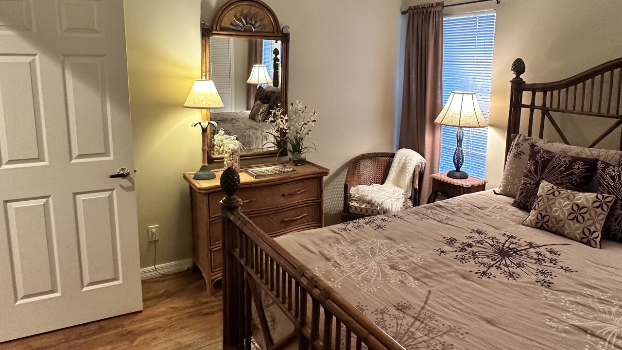 Photo of Bedroom in Palm River Estates