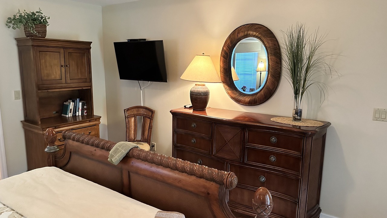 Photo of Bedroom in Palm River Estates