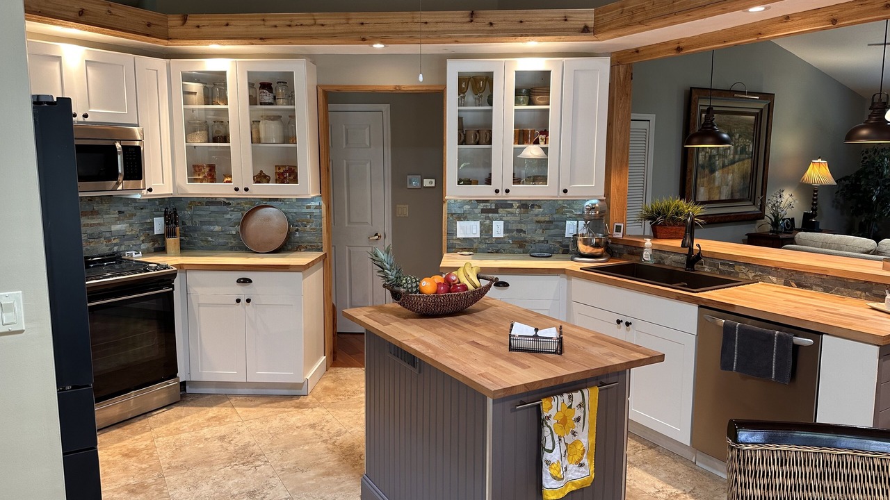 Photo of Kitchen in Palm River Estates