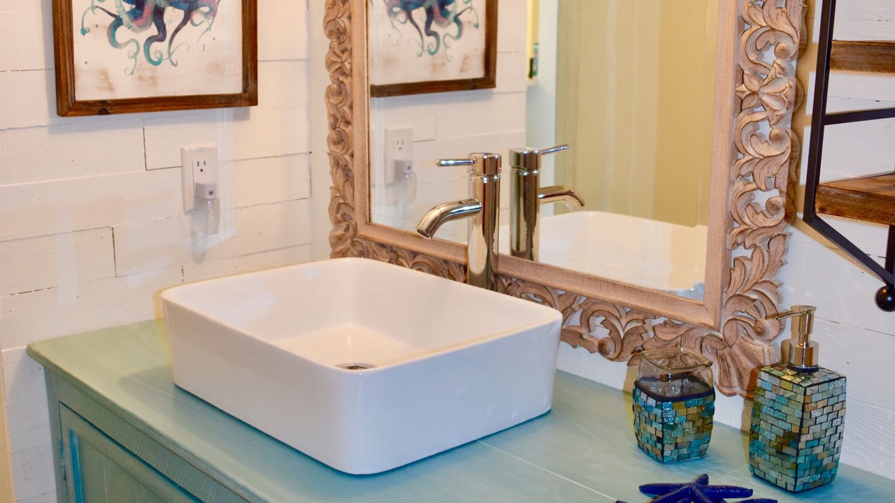 Photo of Bathroom in New Smyrna Beach