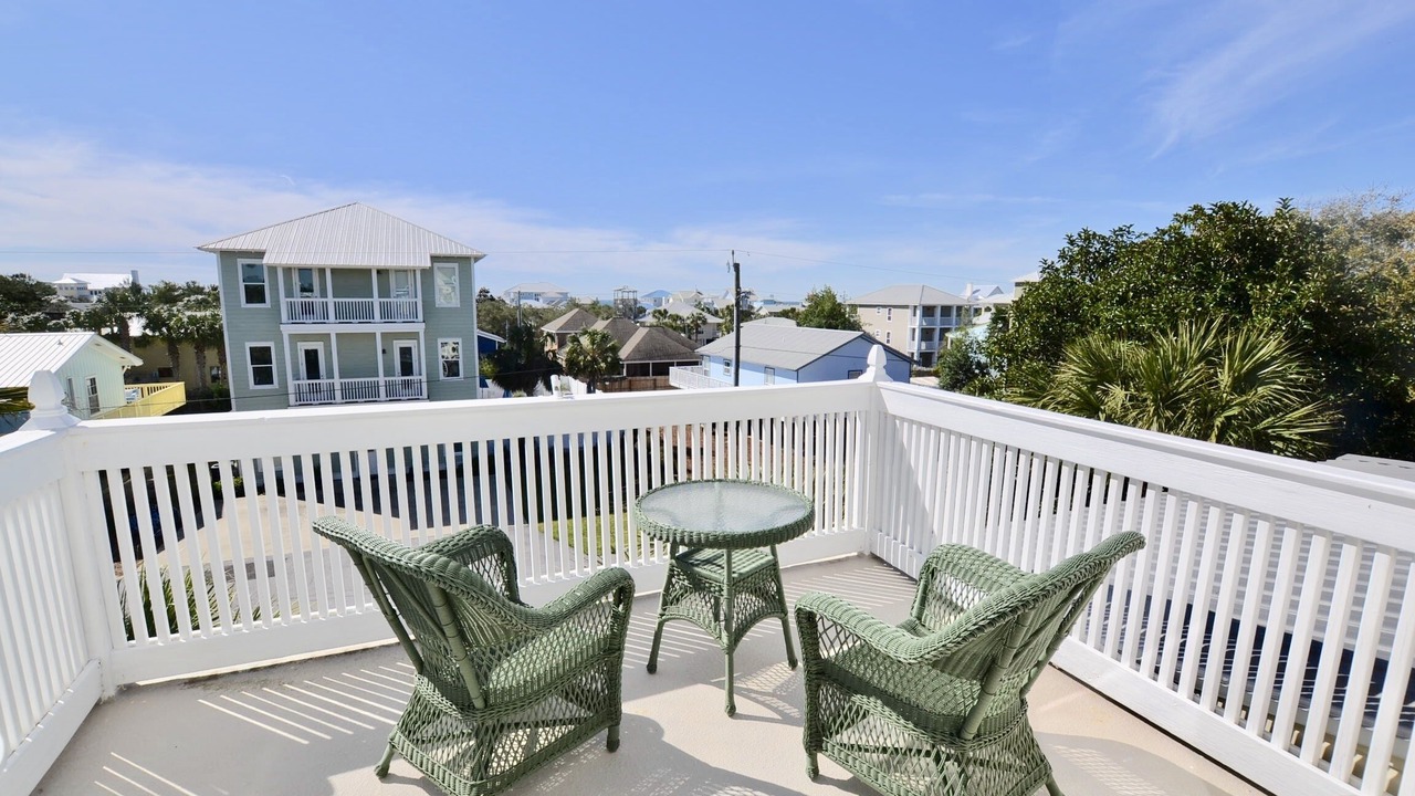 Photo of Outdoor in Gulfview Heights