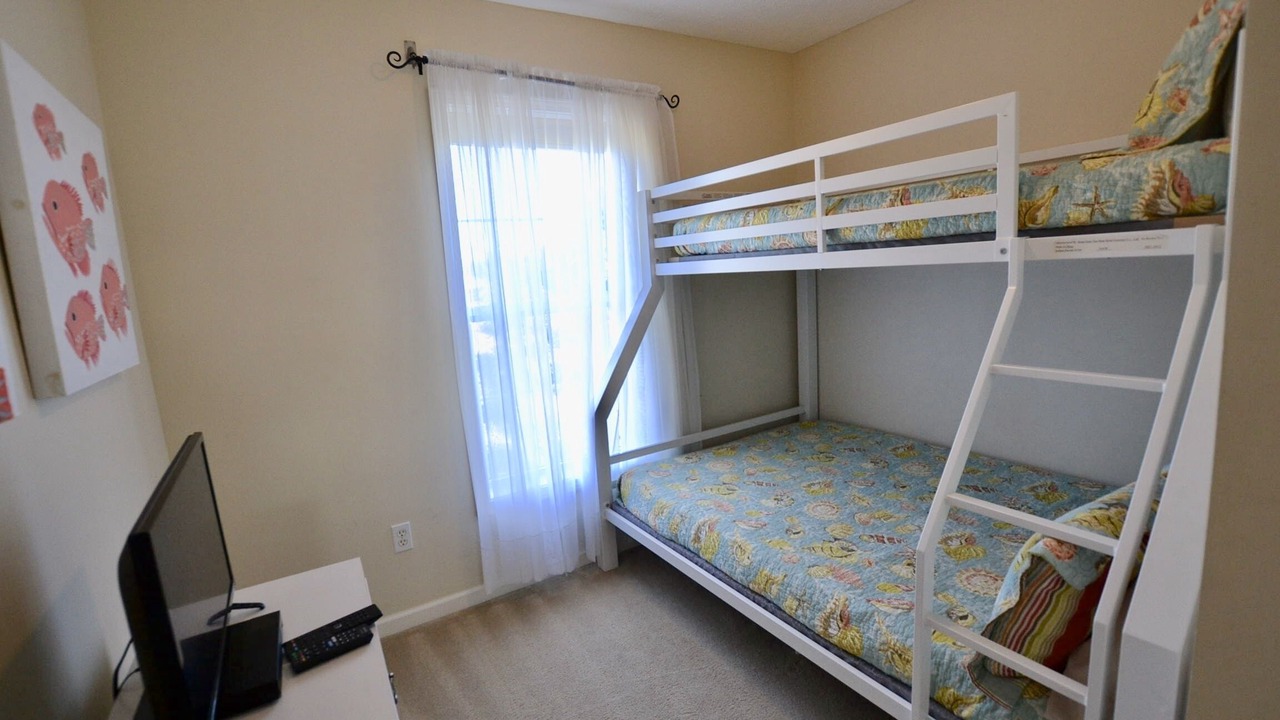 Photo of Bedroom in Gulfview Heights
