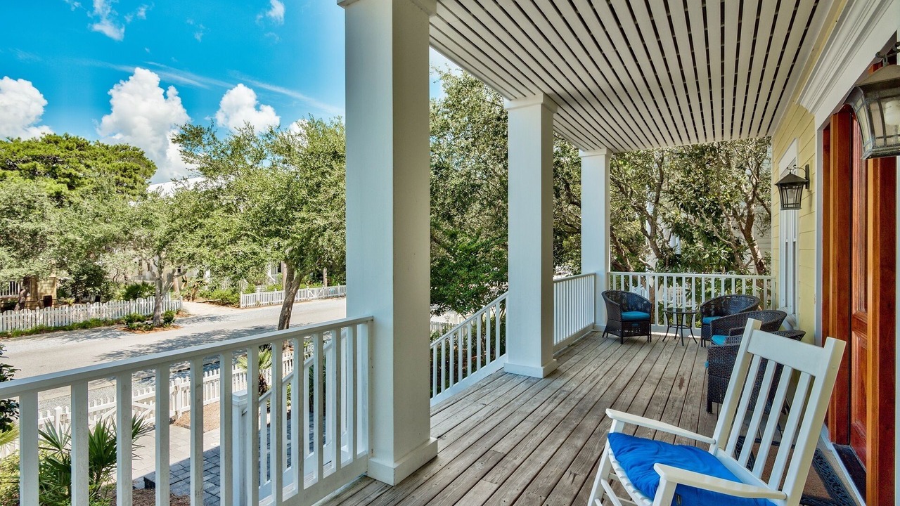 Photo of Outdoor in Sunnyside