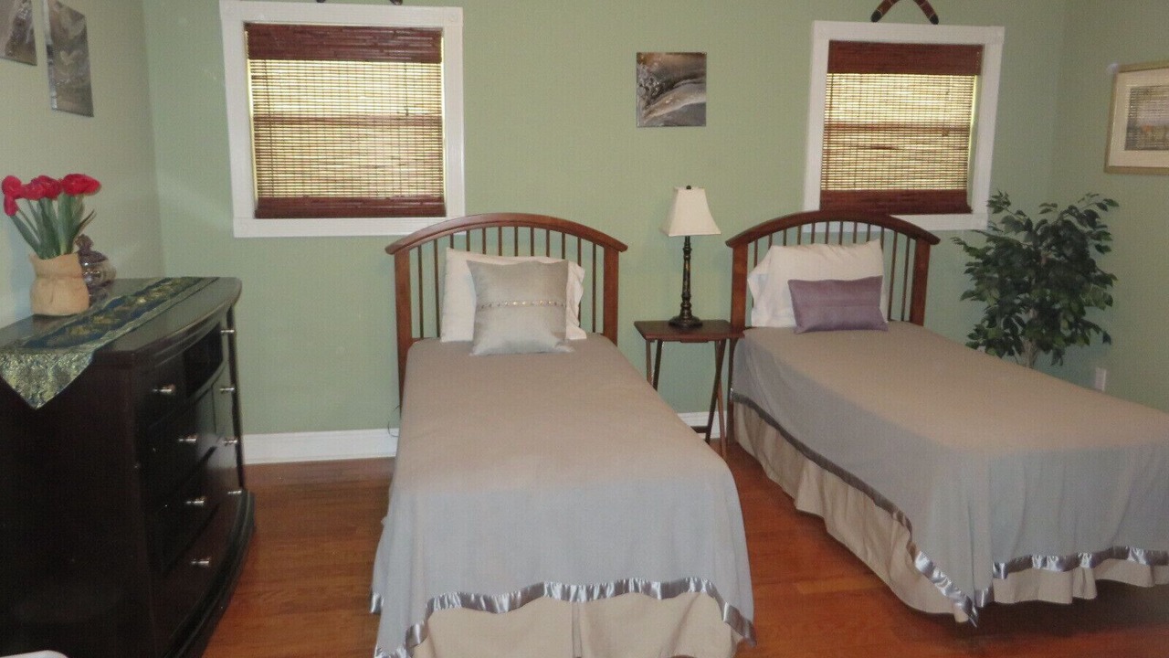 Photo of Bedroom in Arabi