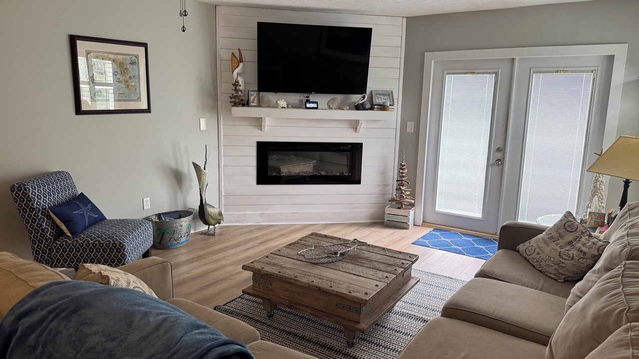 Photo of Livingroom in Cape San Blas
