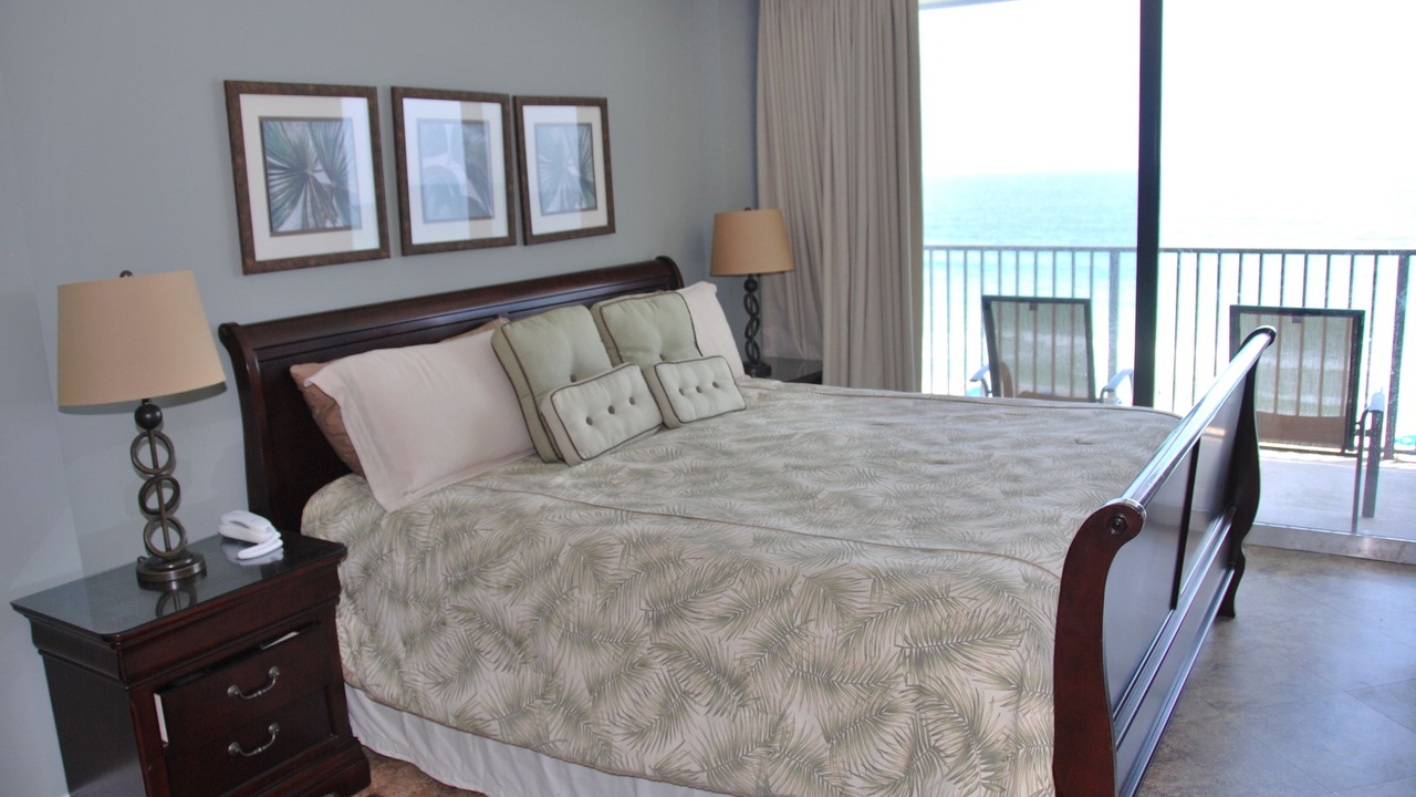 Photo of Bedroom in Navarre Beach