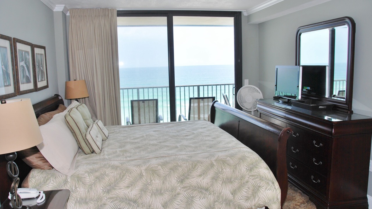 Photo of Bedroom in Navarre Beach