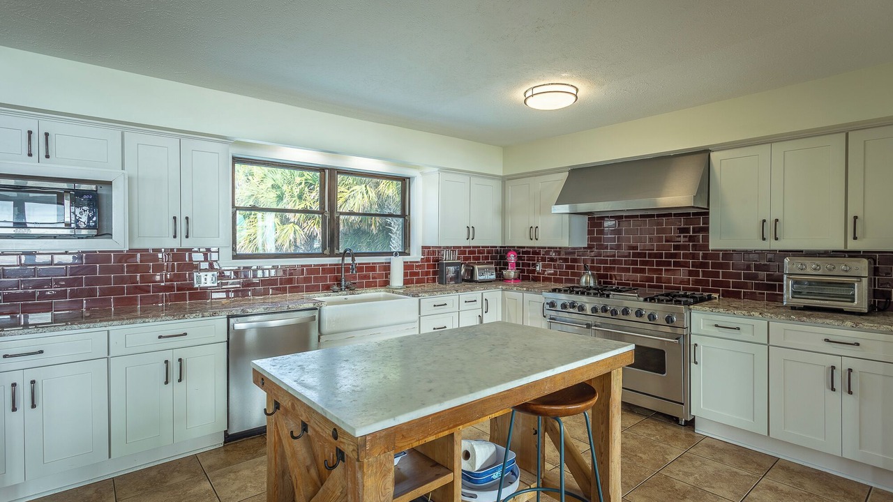 Photo of Kitchen in St. George Island