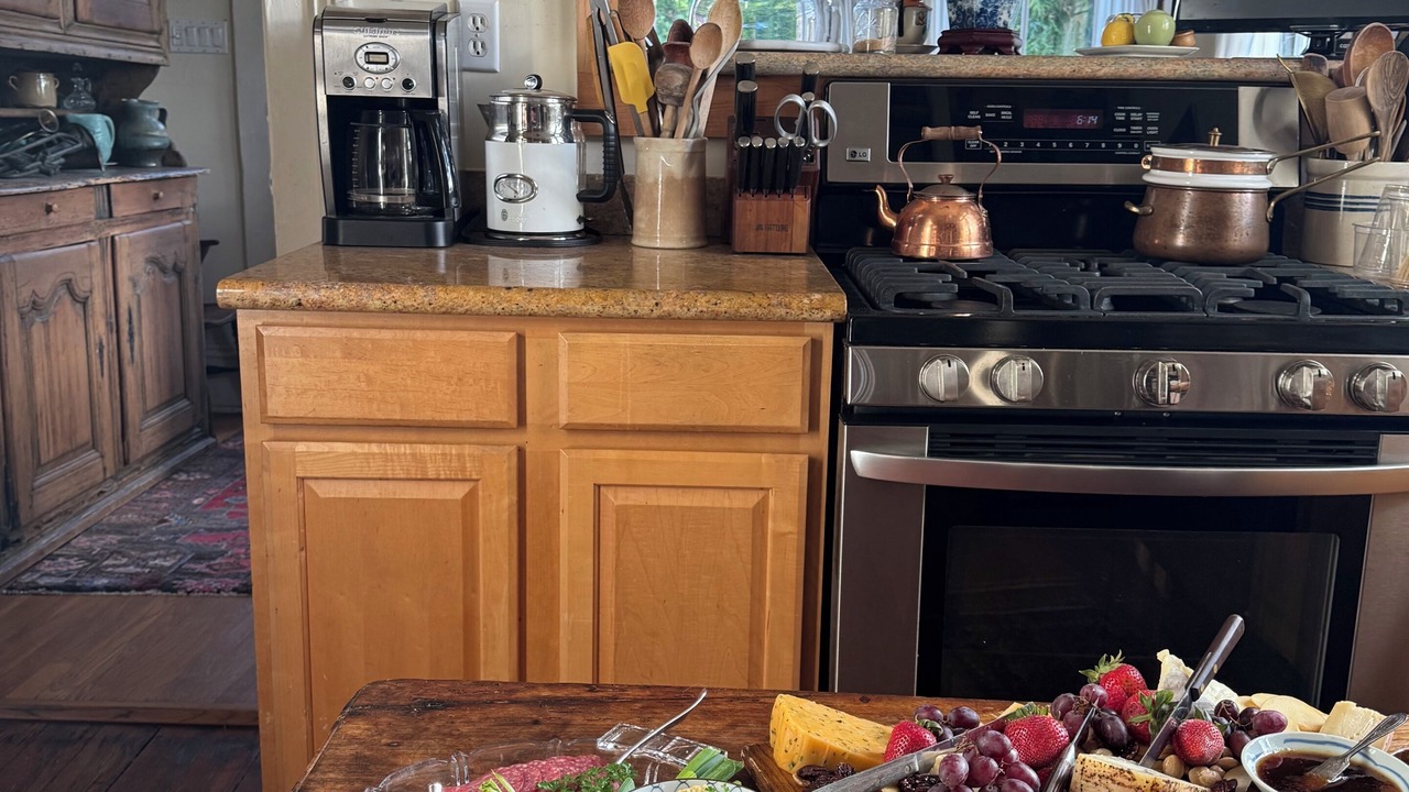 Photo of Kitchen in Esplanade Ridge