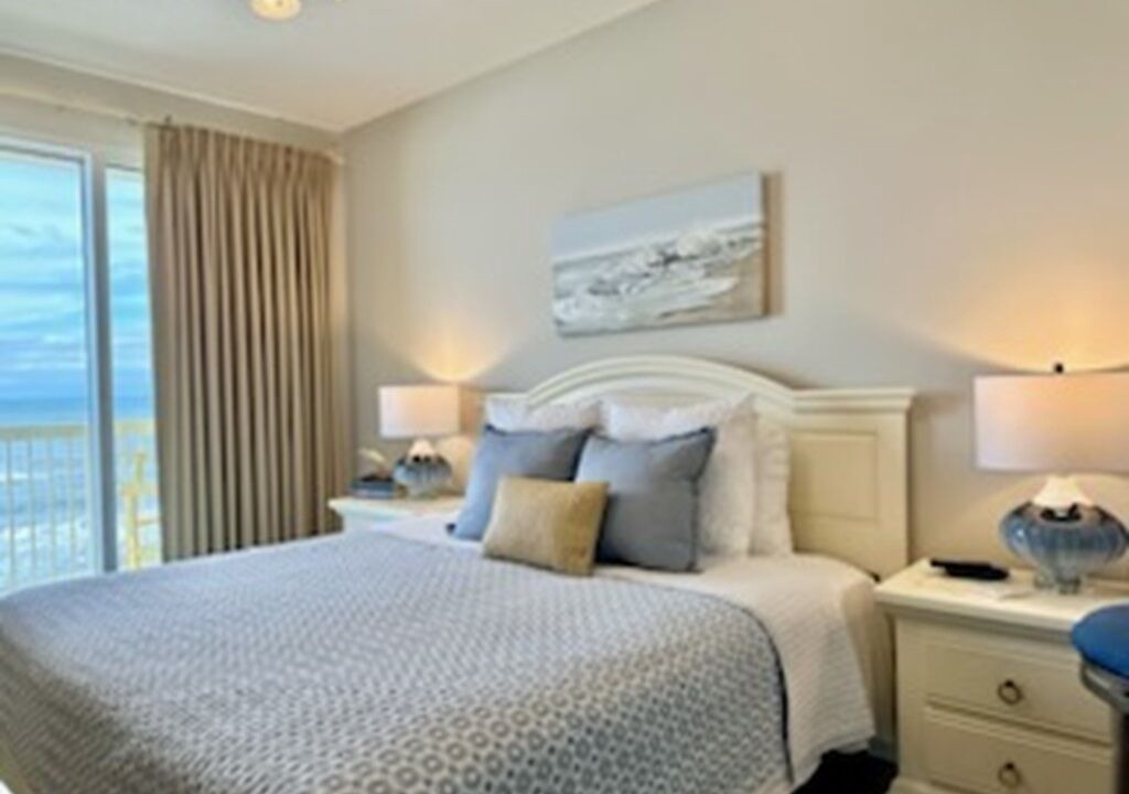 Photo of Bedroom in Miramar Beach
