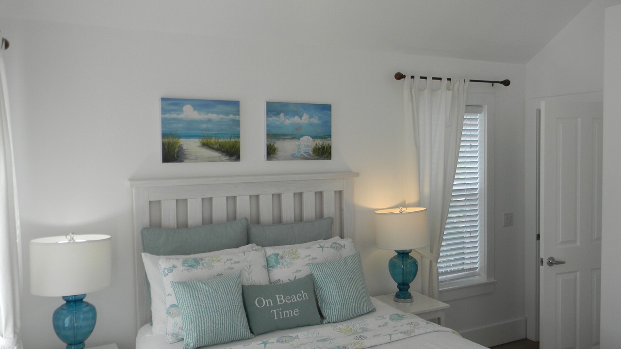 Photo of Bedroom in Seacrest Beach
