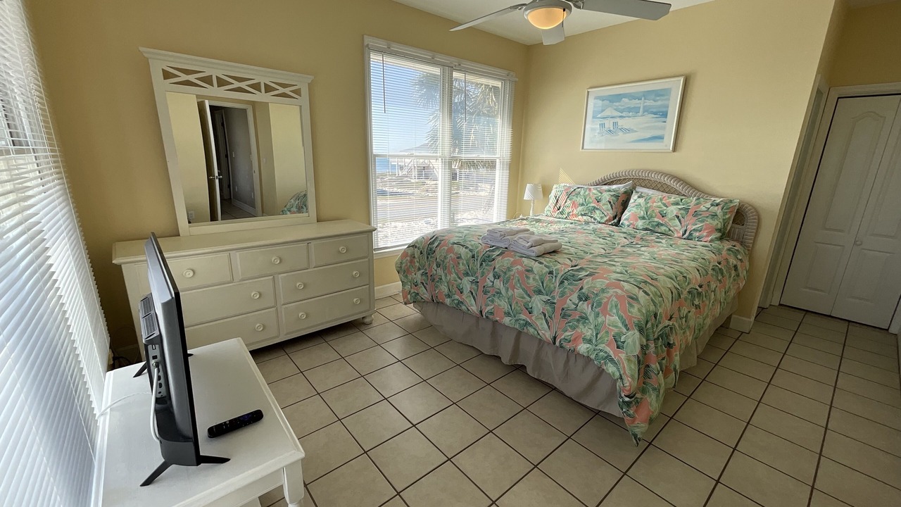 Photo of Bedroom in East End