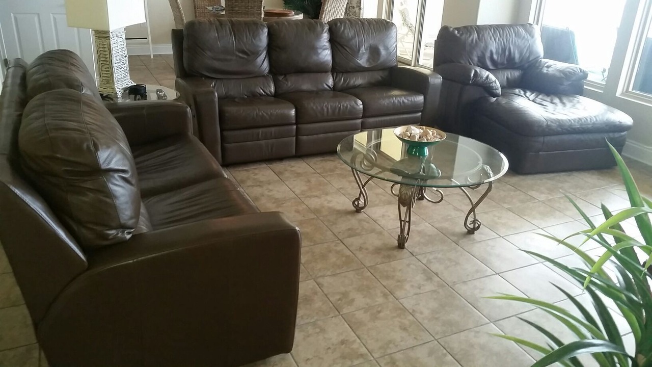 Photo of Livingroom in Thomas Drive