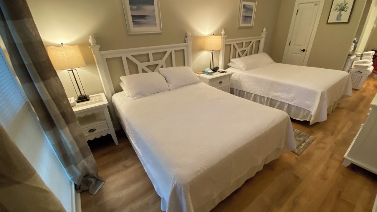 Photo of Bedroom in Baytowne Wharf