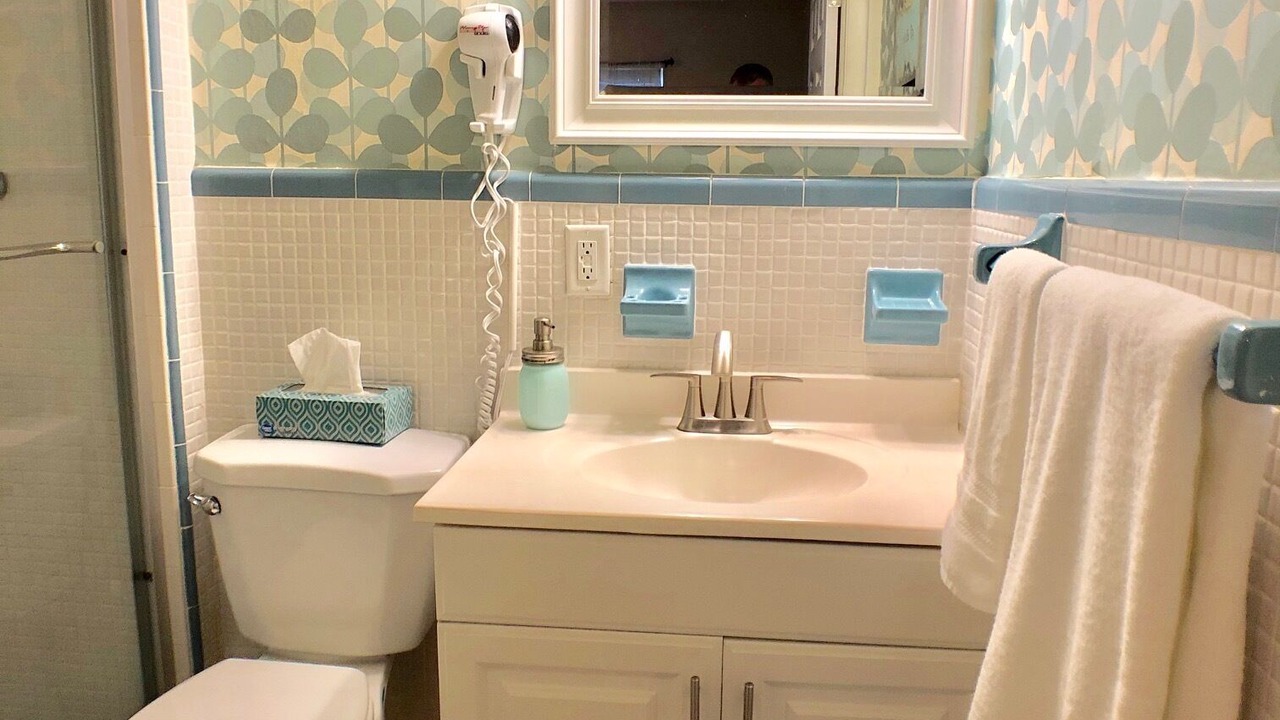 Photo of Bathroom in Cocoa Beach