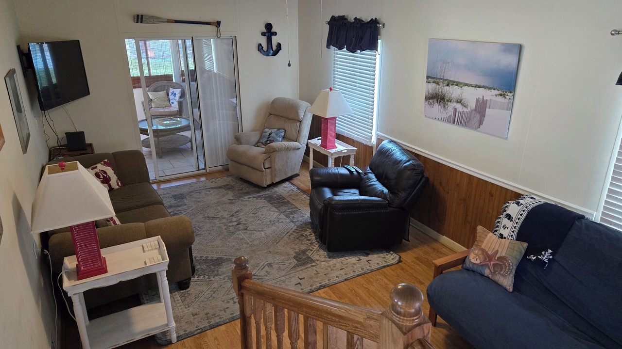 Photo of Livingroom in Upper Grand Lagoon