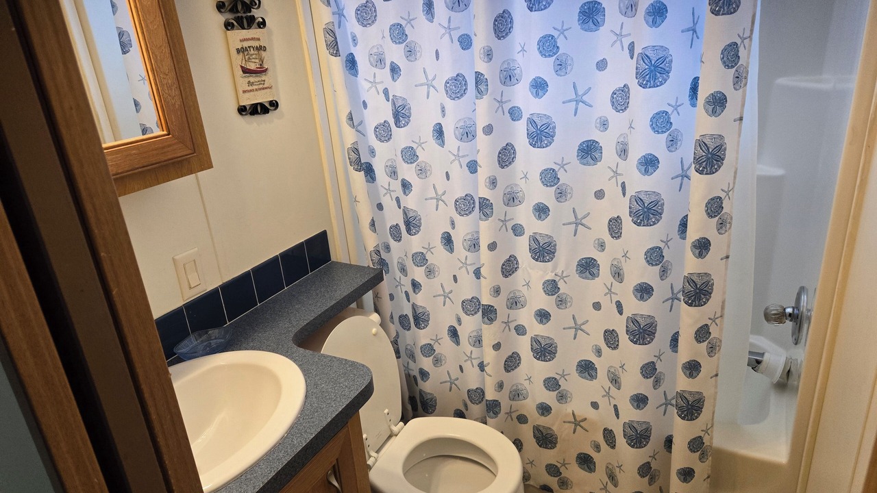 Photo of Bathroom in Upper Grand Lagoon