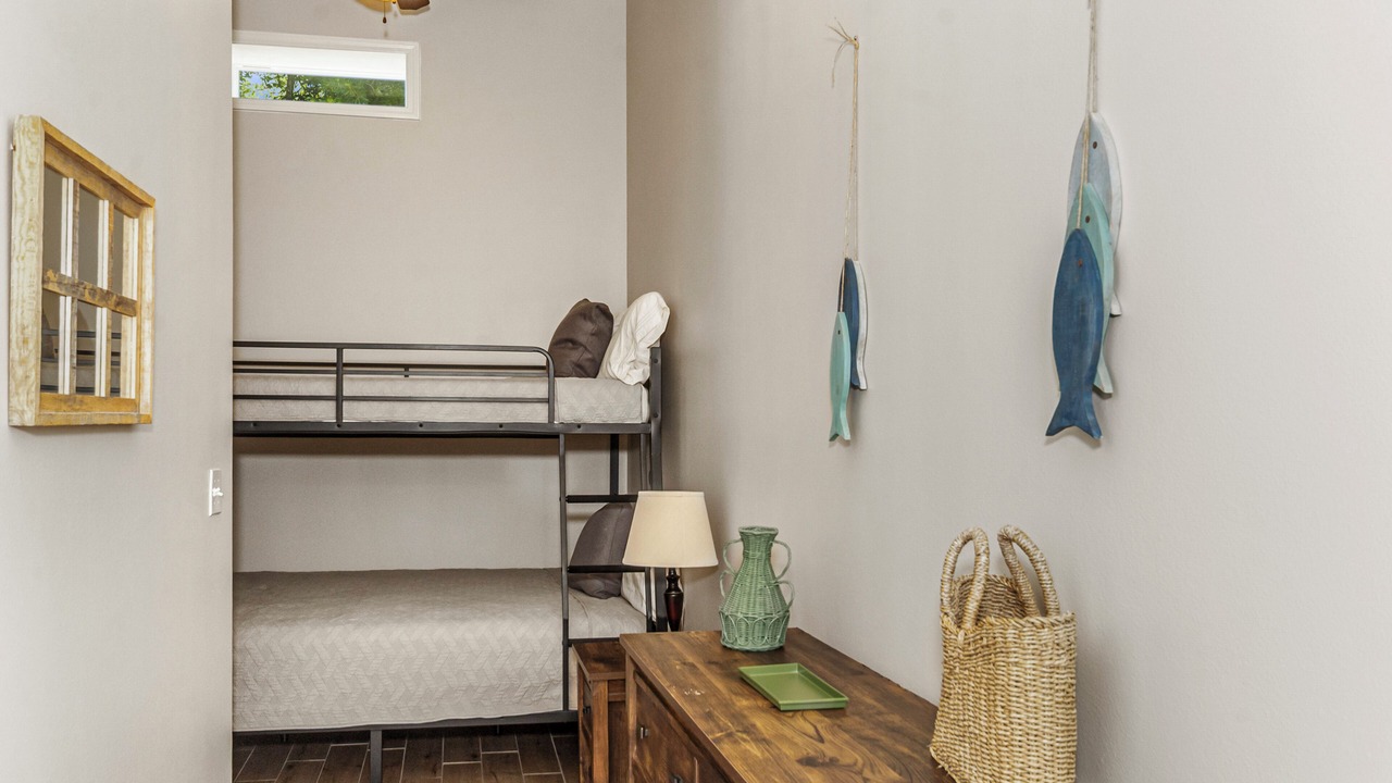 Photo of Bedroom in Pleasure Point