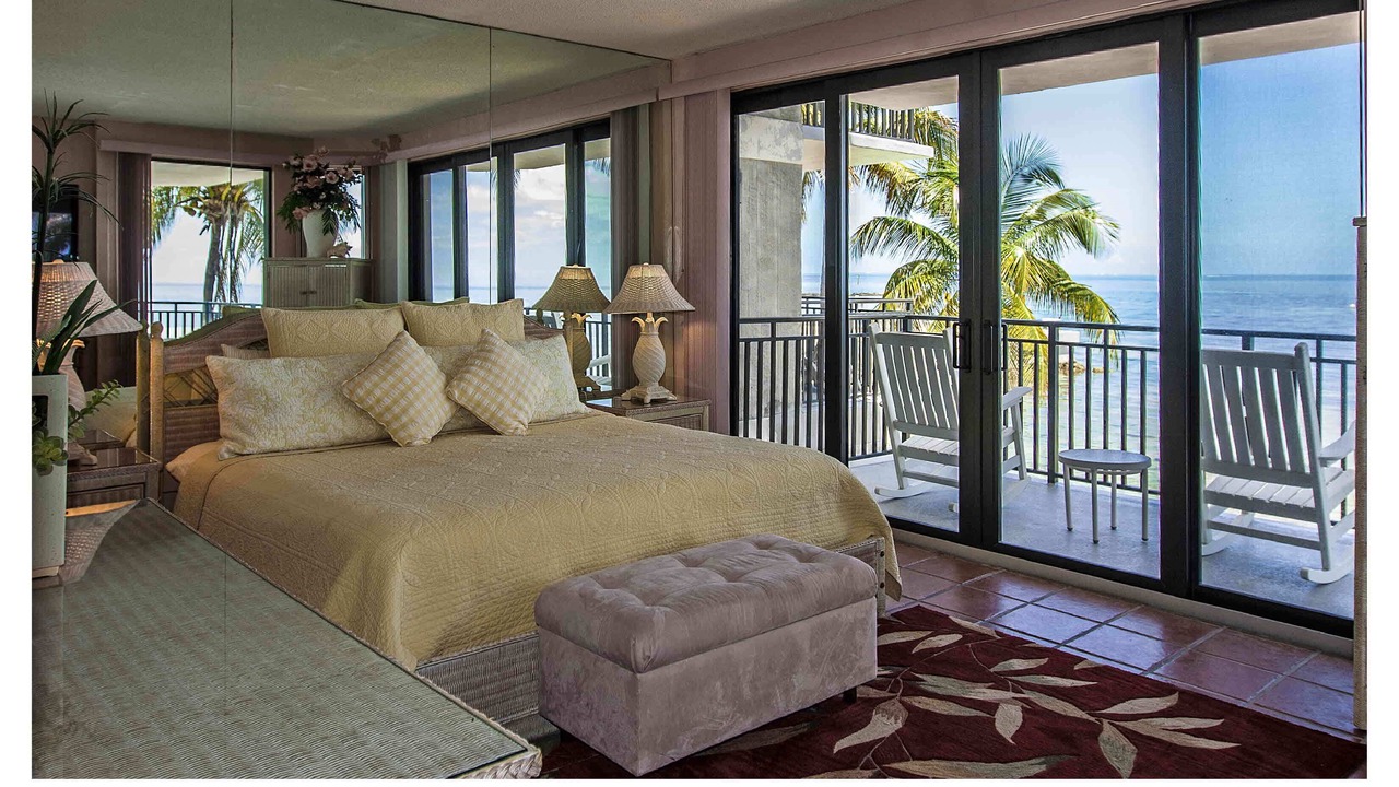 Photo of Bedroom in Midtown