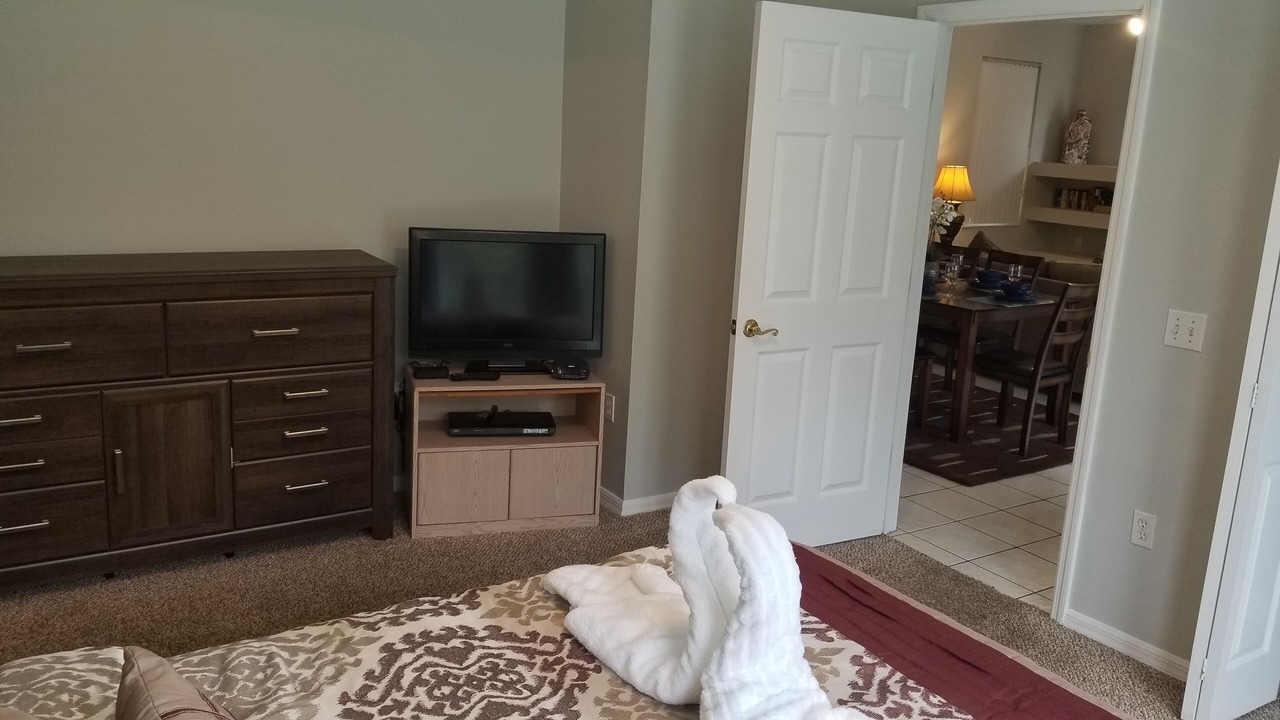 Photo of Bedroom in Sunset Lakes