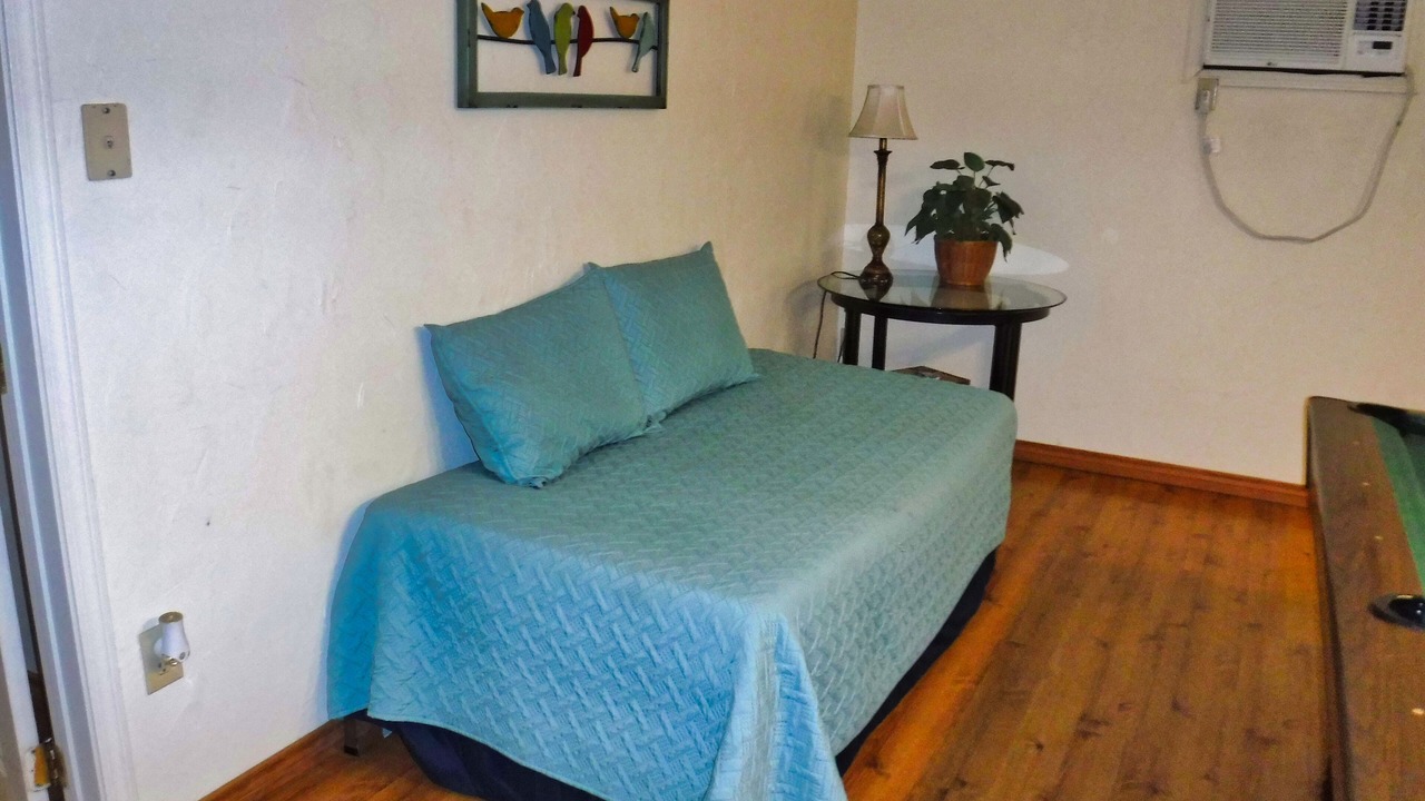 Photo of Bedroom in Avinger