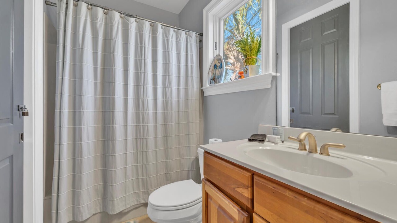 Photo of Bathroom in Gulf Place