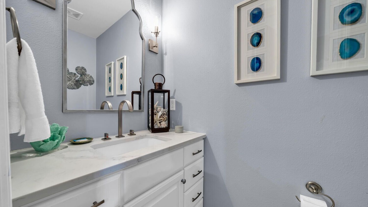 Photo of Bathroom in Gulf Place