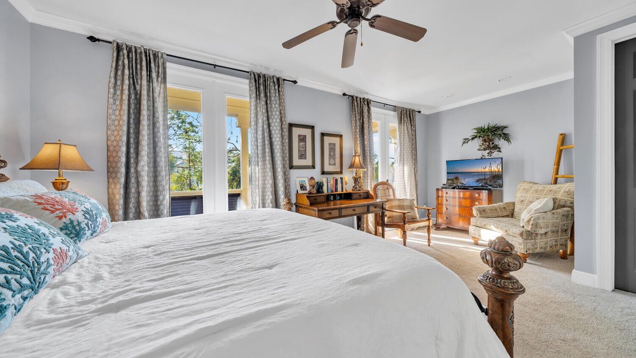 Photo of Bedroom in Gulf Place